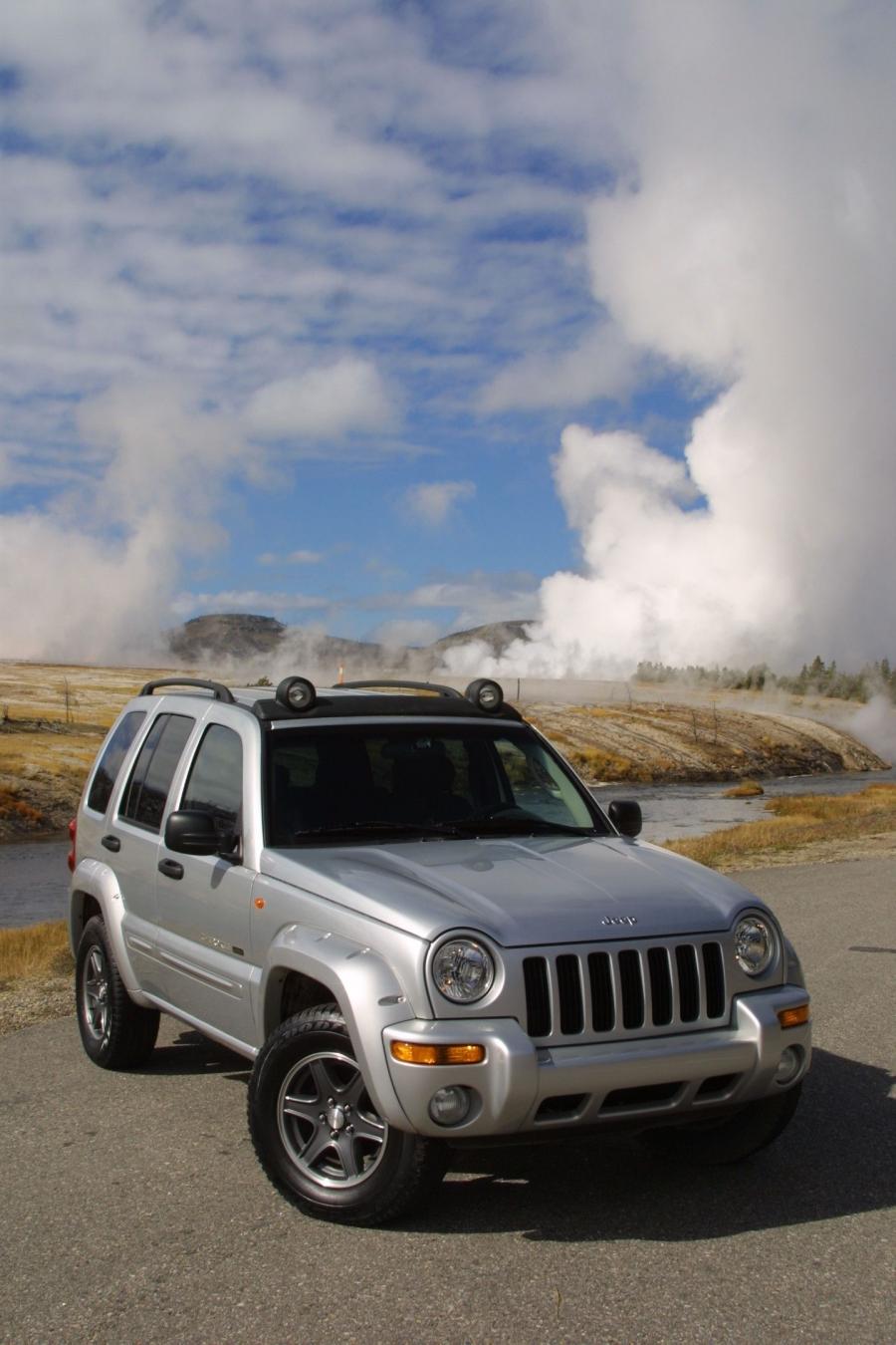  Jeep Cherokee Renegade 2002 года  (фото 4 из 33)